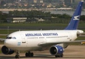 Aerolíneas Argentinas regresa al Estado casi 18 años después de su privatización