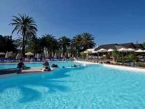 Iberostar abre el Costa Canaria tras someterlo a una reforma de 2,3 M€ de inversión