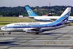 El Gobierno argentino pedirá a los órganos judiciales la intervención de Aerolíneas Argentinas