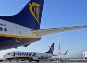 Ryanair se desploma en su primer trimestre y prevé pérdidas