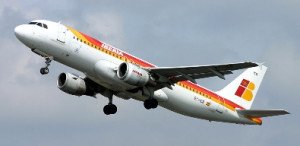 Pilotos y sindicatos ven la fusión Iberia-BA con optimismo y aplazan la negociación del convenio