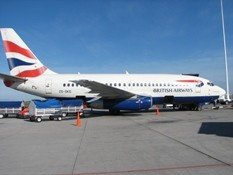 BA cederá vuelos transatlánticos para lograr la fusión con AA