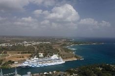 El turismo busca apoyo en el subsector crucerístico