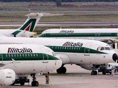 Alitalia se declara en estado de insolvencia y la nueva empresa negocia con Air France y Lufthansa