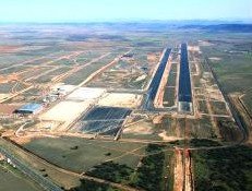 Capitales multinacionales interesados en "aterrizar" en el accionariado del Aeropuerto Ciudad Real