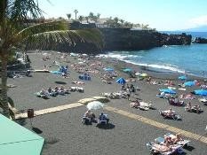 La evolución del sector turístico en Canarias "es incierta debido a la crisis"