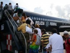 El Gobierno mexicano prevé que el flujo de pasajeros aéreos subirá un 3% este año
