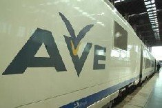 Traspasarán 2.100 M € para ejecutar el AVE Ourense-Zamora en cuatro años
