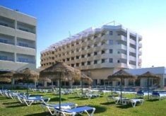 El Hotel Atlántico será derrumbado para acoger un nuevo parador en Cádiz