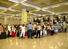 España plantea que las aerolíneas aporten los datos de los pasajeros antes de cada vuelo