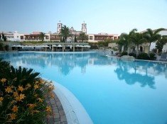 El hotel Lopesan Villa del Conde gana el premio al mejor resort de golf de España