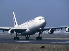 Air France tratará de normalizar hoy sus operaciones