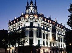 El Hotel Ritz Madrid aplaza su cierre por reformas y permanecerá abierto en 2009