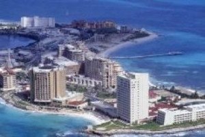 Cancún cierra el año con 12 millones de turistas internacionales