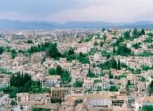 Granada, única ciudad española en la que suben los precios hoteleros