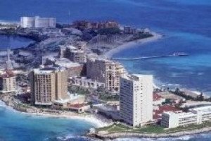 Anuncian las obras de mejora de las playas de Quintana Roo