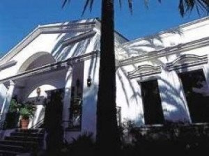 Hotel Los Monteros despide al 40% de la plantilla tras cambiar de propietario