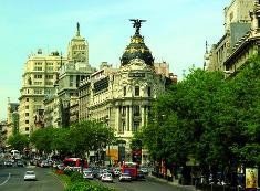 Las cadenas apuestan por la compra de hoteles urbanos ya en funcionamiento en Madrid o Barcelona