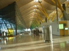 Madrid se mantiene como cuarto aeropuerto europeo antes que Ámsterdam