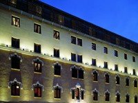 Los hoteles valencianos donarán el material que ya no usan para ayuda humanitaria