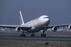 La huelga general en Francia afectará el tráfico aéreo y ferroviario con España