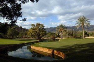 La mayoría de los campos de golf andaluces sufren la crisis, según la Federación
