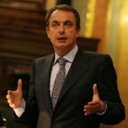 Llega una fase más "esperanzadora" de la crisis, según Zapatero