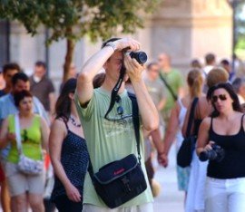 Cae un 16,3% la llegada de turistas a España en el primer trimestre