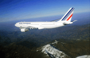 Sigue desaparecido el avión de Air France con 231 personas a bordo