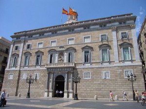 La Generalitat de Catalunya selecciona a 13 agencias para la gestión de sus viajes