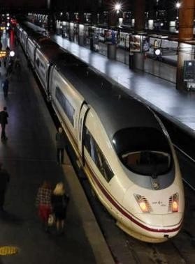 El AVE Madrid-Zaragoza-Barcelona circula reforzado a partir de hoy