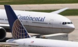 Continental Airlines cuadriplica sus pérdidas y anuncia 1.700 despidos