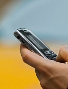 Exteriores enviará a los viajeros españoles un SMS en caso de emergencia