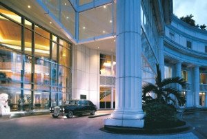 Marriott y Ritz-Carlton confían en que los hoteles atacados en Yakarta reabrirán pronto