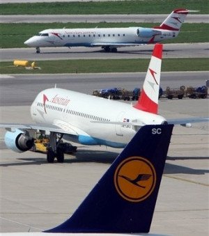 Competencia de la UE, favorable a priori a la compra de Austrian por Lufthansa