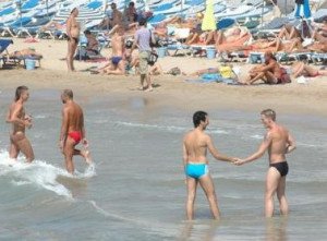 Los turistas gay gastan un 23% más