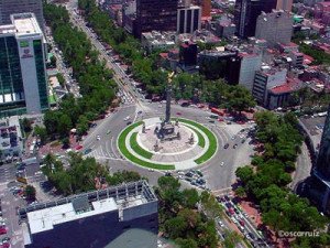 Las fusiones entre agencias mexicanas reducen un 15% el número de empresas