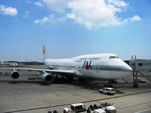 Japan Airlines pierde casi 1.000 M € en su primer semestre fiscal