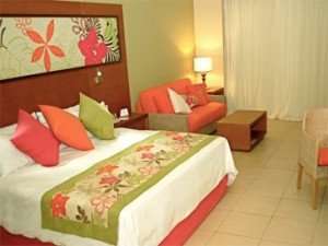 NH abre su segundo hotel en República Dominicana