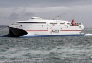 Las agencias de Melilla reclaman una cláusula para vender todo tipo de billetes de barco