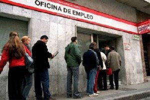 España llega a los 4,04 millones de parados registrados