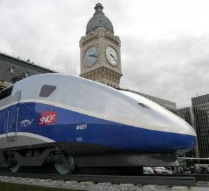 Francia aumenta el capital de la ferroviaria estatal SNCF en 4.050 M €