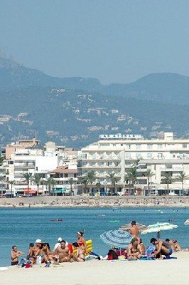 El gasto total de los turistas extranjeros sube un 3,7% pero España no lo nota
