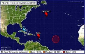 El huracán Earl se fortalece y amenaza islas del Caribe