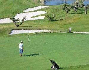 Port Aventura traspasa la gestión de sus tres campos de golf a la firma suiza Troon