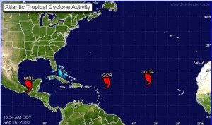 Los huracanes Igor y Karl ponen en alerta al Caribe