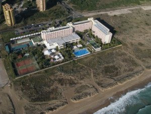 Los hoteles de Sidi podrían reabrir en abril