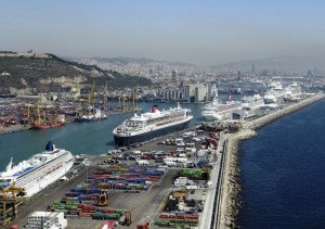  Los operadores de cruceros asumirán en Barcelona el control de seguridad de pasajeros y maletas