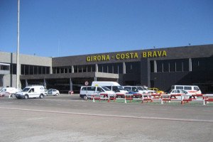 La Generalitat propone a Spanair asumir las rutas canceladas por Ryanair en Girona