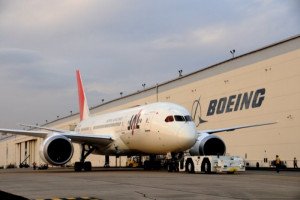 Boeing comienza los cambios en el B787 para su certificación